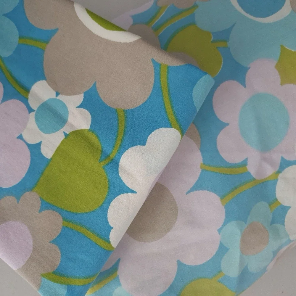 Vntg Floral Fitted Sheet and Pillowcase Blue Green Mod Flower Power Retro Twin